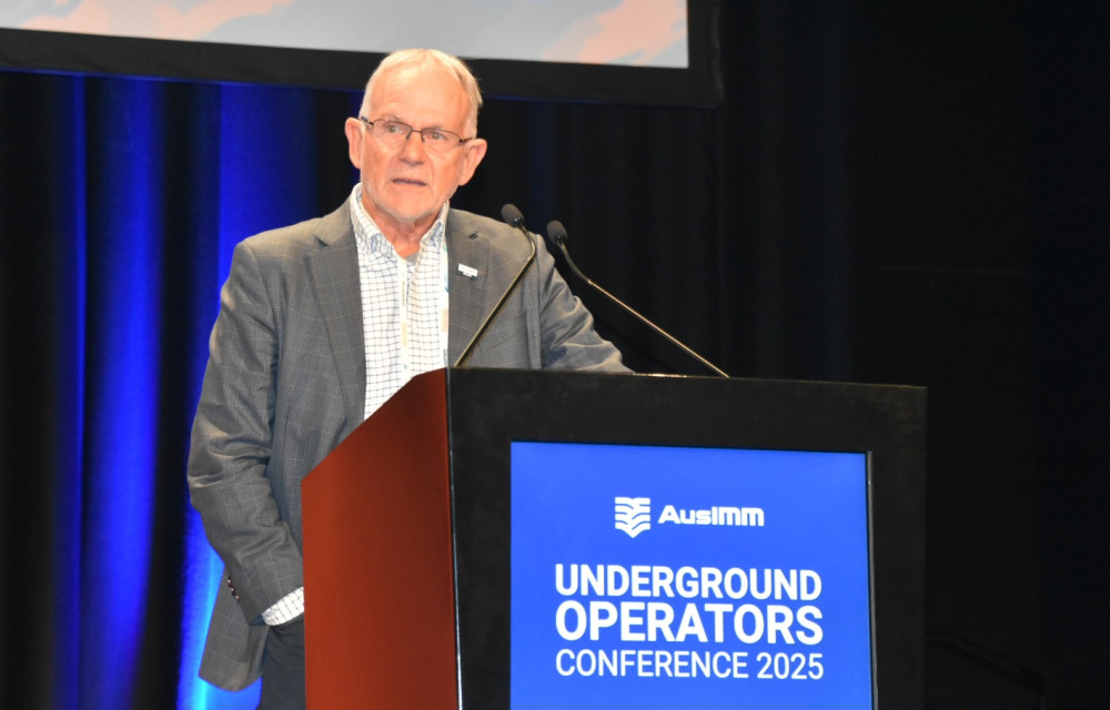 Bruce Harvey presenting at the 2025 AusIMM Underground Operators Conference on integrating ESG into underground mine design and operations.